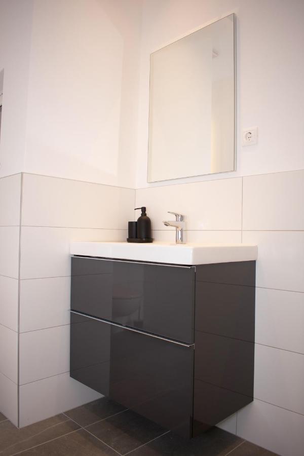 Luxury Cozy 2 Bdr Downtown Apt.5 Budapest Esterno foto